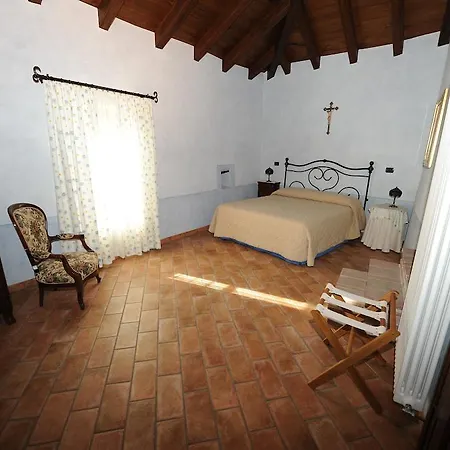 Alloggio per agriturismo Castel Martino