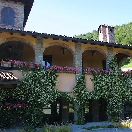 Ξενοδοχείο Castel Martino Cortemilia