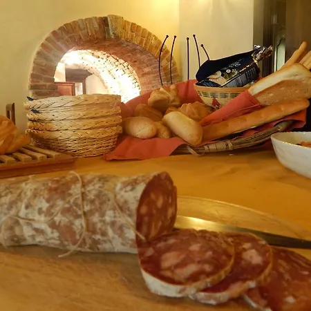 Ξενοδοχείο Castel Martino *